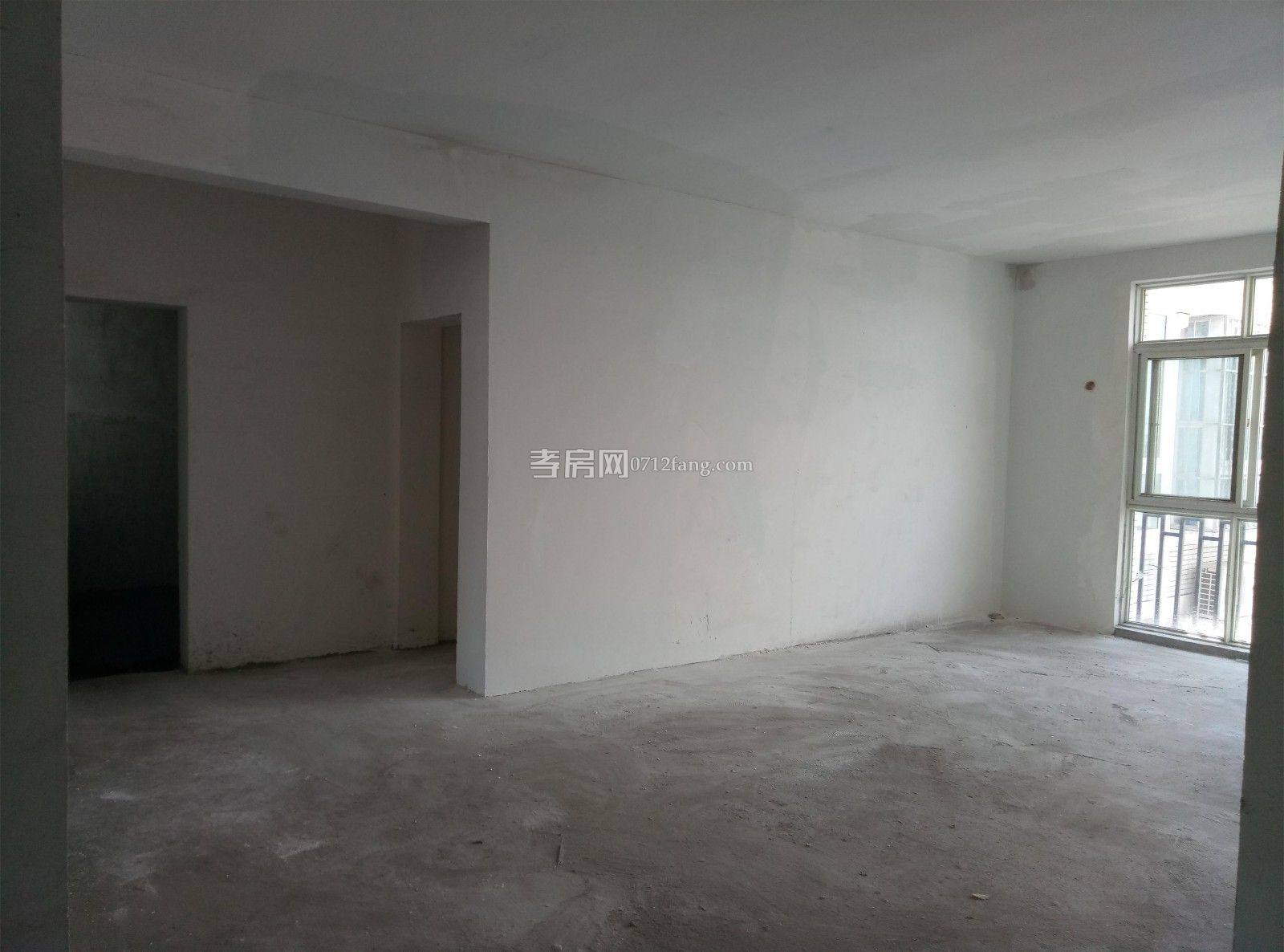 陽(yáng)光美苑500米房子便宜賣(mài)