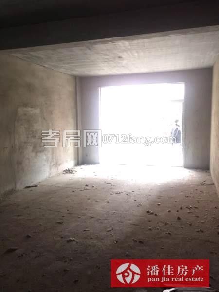 【潘佳房產(chǎn)推薦】【陽(yáng)光美苑90.28平米2/6樓簡(jiǎn)裝溫馨兩房32萬】