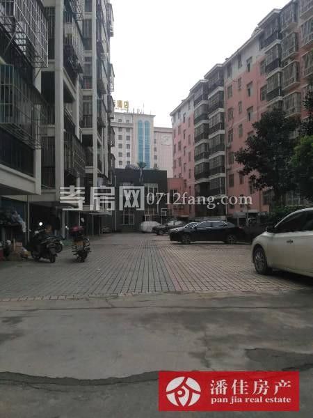 【潘佳房產(chǎn)推薦】【陽(yáng)光美苑90.28平米2/6樓簡(jiǎn)裝溫馨兩房32萬】