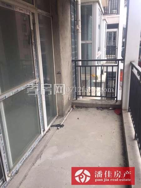 【潘佳房產(chǎn)推薦】【陽(yáng)光美苑90.28平米2/6樓簡(jiǎn)裝溫馨兩房32萬】