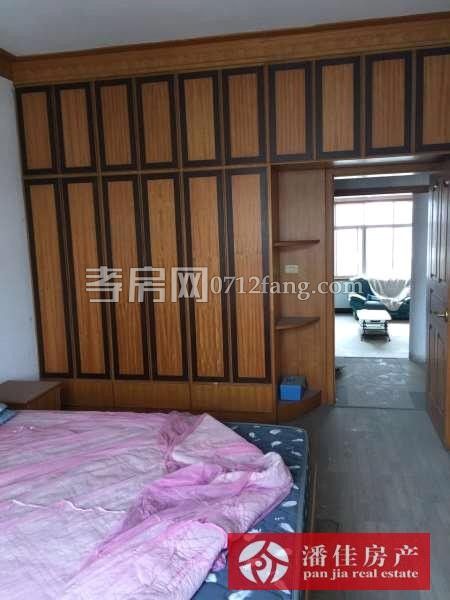 【潘佳房產(chǎn)推薦】【滿二錦繡后湖二期89平米高層精裝未住過(guò)人58萬(wàn)】