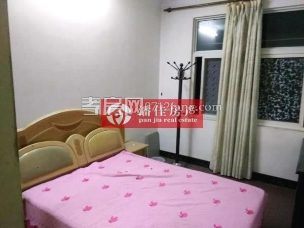 水木清華簡裝房3室3/6樓53萬