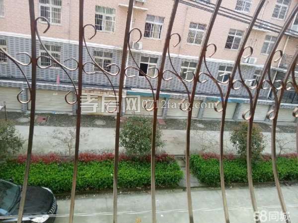 孝柴小區(qū)精裝房3室5/7樓