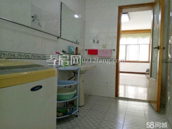 孝柴小區(qū)精裝房3室5/7樓