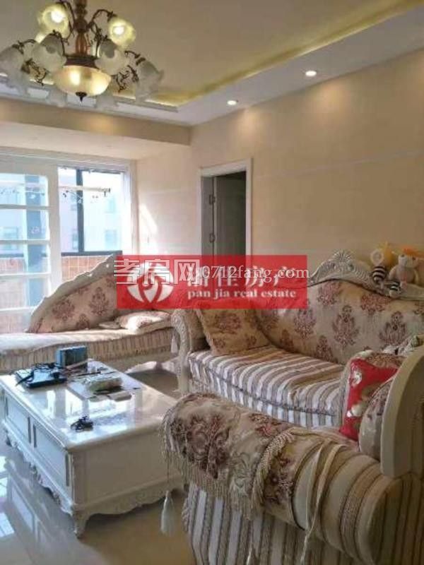 滿二掛口有證出讓地2室2廳1衛(wèi)毛坯111平2600元一平4樓