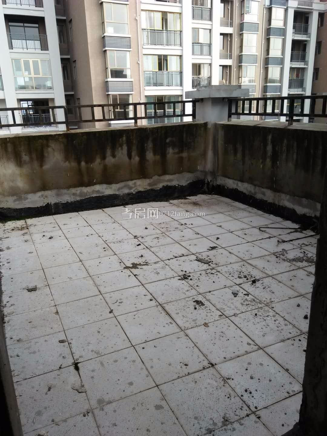 安陸隕東 旁，全新毛坯3房，送平臺(tái)