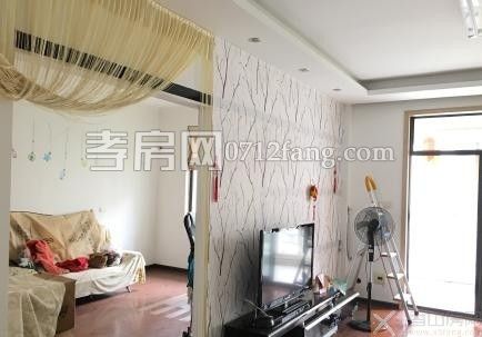 正好房地產 ---- ?A2767 蔚藍新都  5/7  三室二廳二衛(wèi) 中裝  