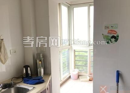 正好房地產(chǎn)----?A2767蔚藍(lán)新都5/7三室二廳二衛(wèi)中裝