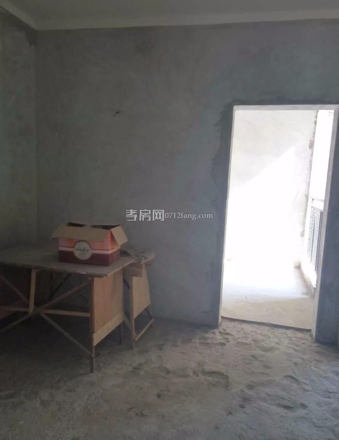 個人房源-濱湖天地蘭苑毛坯三房證件齊全滿兩年