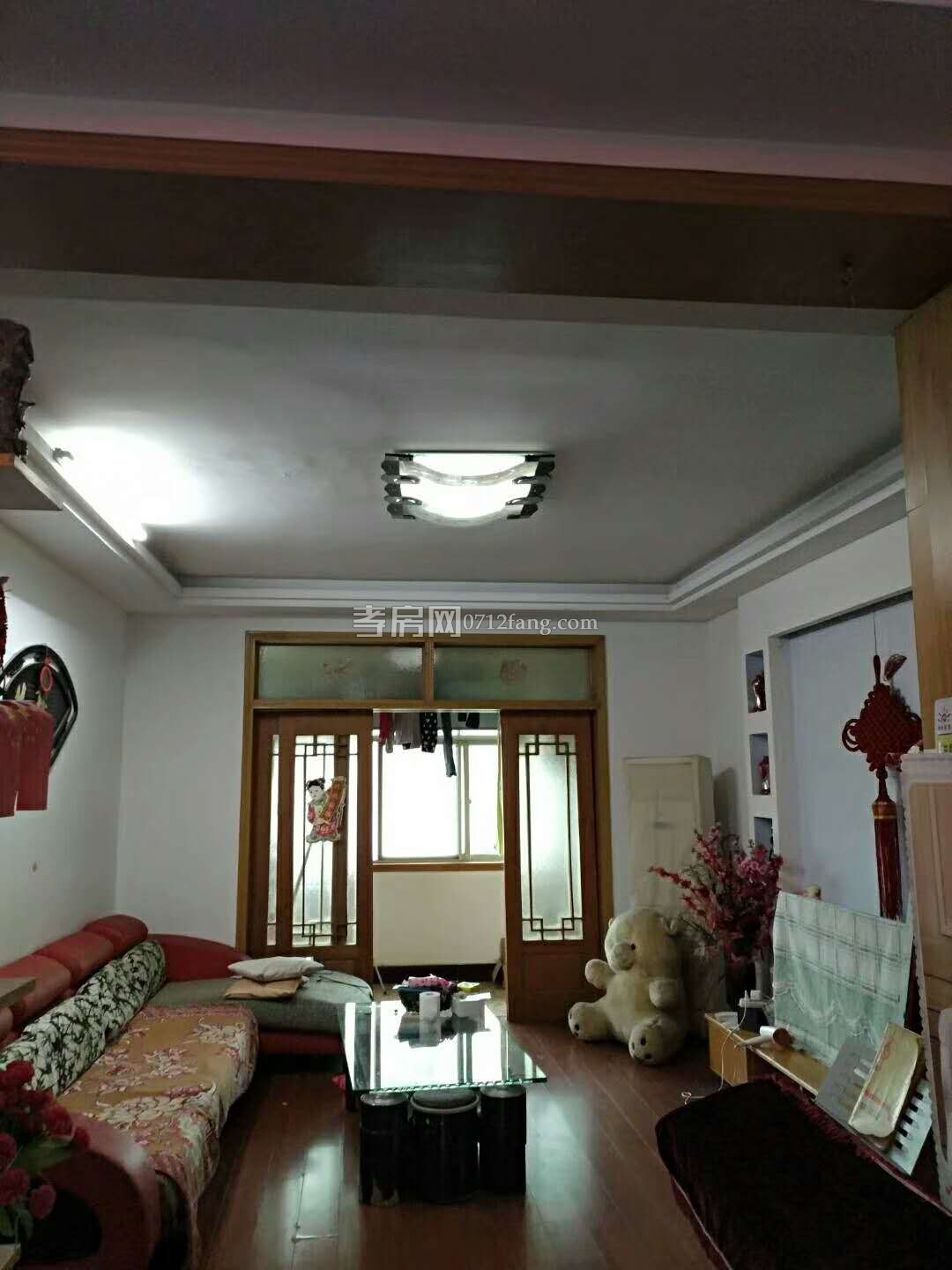 三面采光南北通透香港城一期4室2廳2衛(wèi)139送20平觀景房