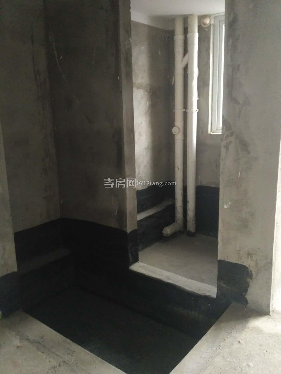 滿二精裝修寶成佳園3室2廳1衛(wèi)107平3樓