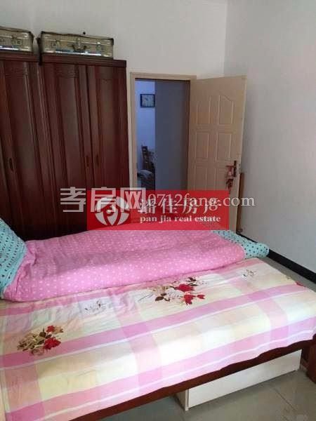 孝高附近！仁昌翰林苑！2室2廳93平精裝修40萬(wàn)