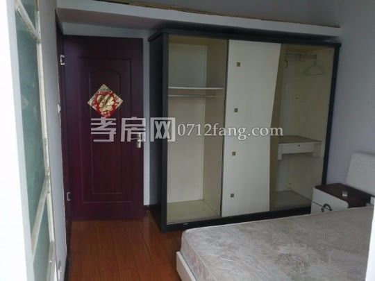 春潮花園精裝房2室2廳