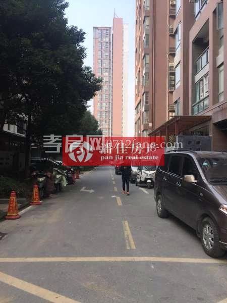 【潘佳房產(chǎn)推薦】滿二！灣流匯122㎡4室2廳精裝未住人毛坯價送精裝急售101萬！