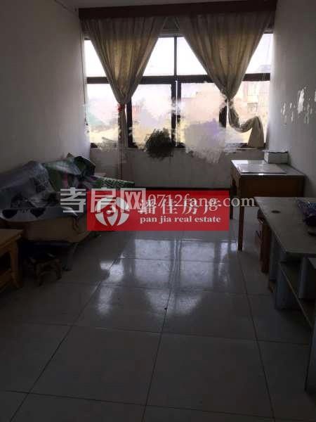 雙 小天橋附件單位房126平米52萬