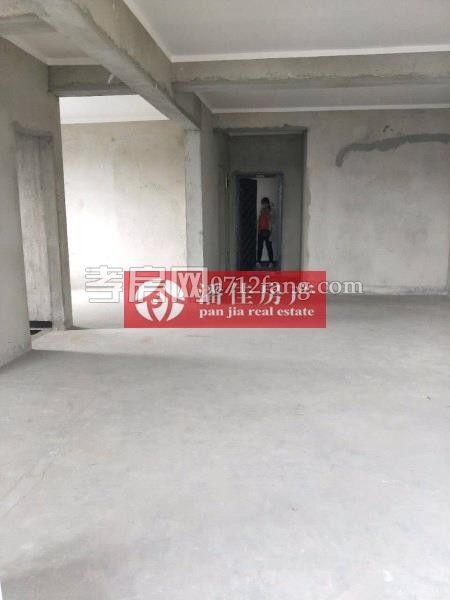 錦繡后湖二期毛坯89平2室2廳47萬