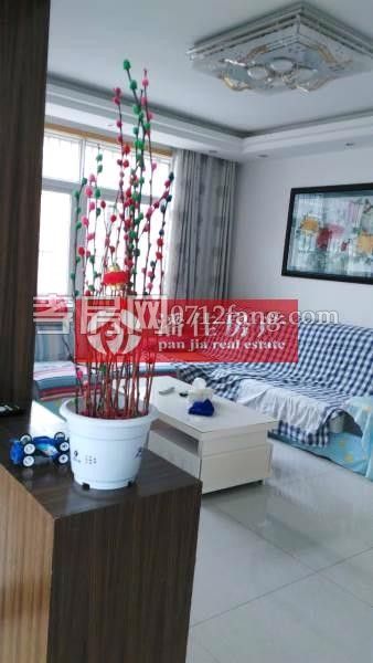 證齊滿二鴻升怡園131平米送22平米大車庫65萬