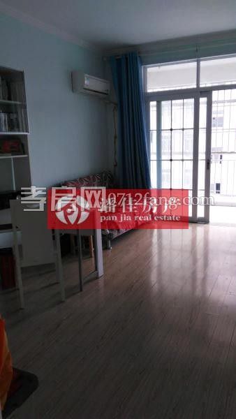 證齊滿二鴻升怡園131平米送22平米大車庫65萬