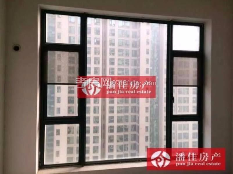 掛口小區(qū)大三房，精裝修，送全套家電，拎包入住