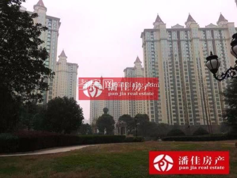 掛口小區(qū)大三房，精裝修，送全套家電，拎包入住