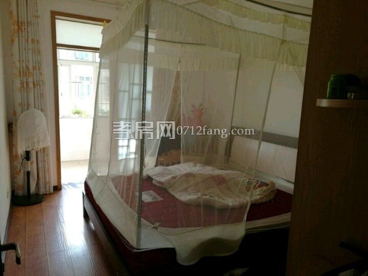 正好房產(chǎn)===A2892宏達花園5/6+1兩證滿五三室二廳二衛(wèi)中裝