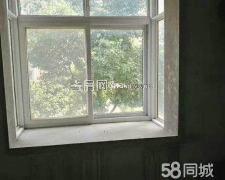 東城區(qū)主干道毛坯房出售