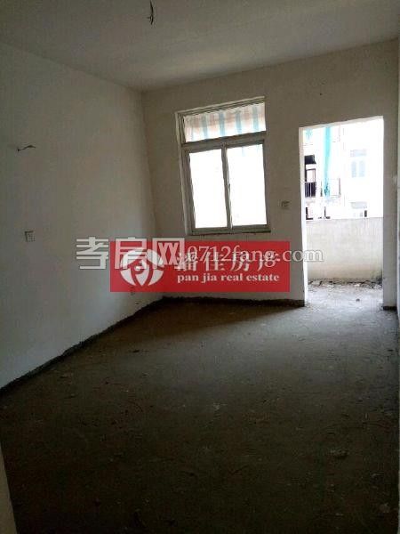 春潮花園精裝房2室2廳