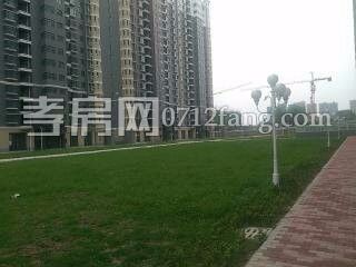 聚源小區(qū)電力4室2廳2衛(wèi)206平米