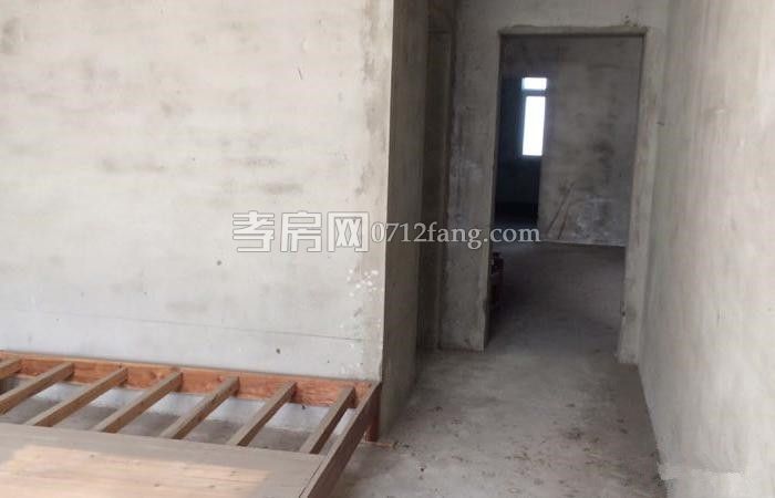 拎包入住！星海嘉園128平米5樓3房，好房急售33.8萬|