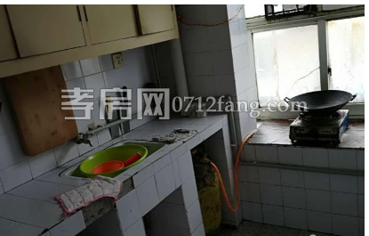 城站路電信單位房實(shí)小文昌雙 三居室45萬惠售