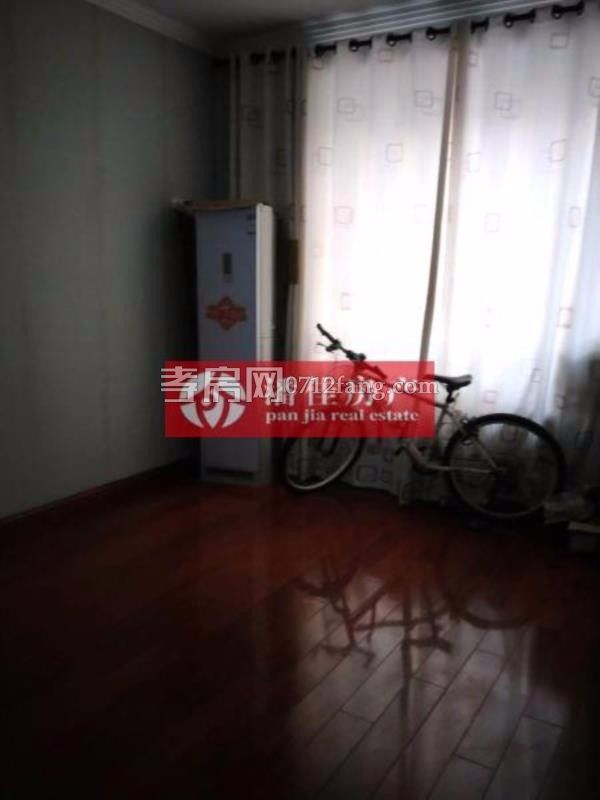 給小孩一個未來實小文昌 電信小區(qū)3室2廳1衛(wèi)101平