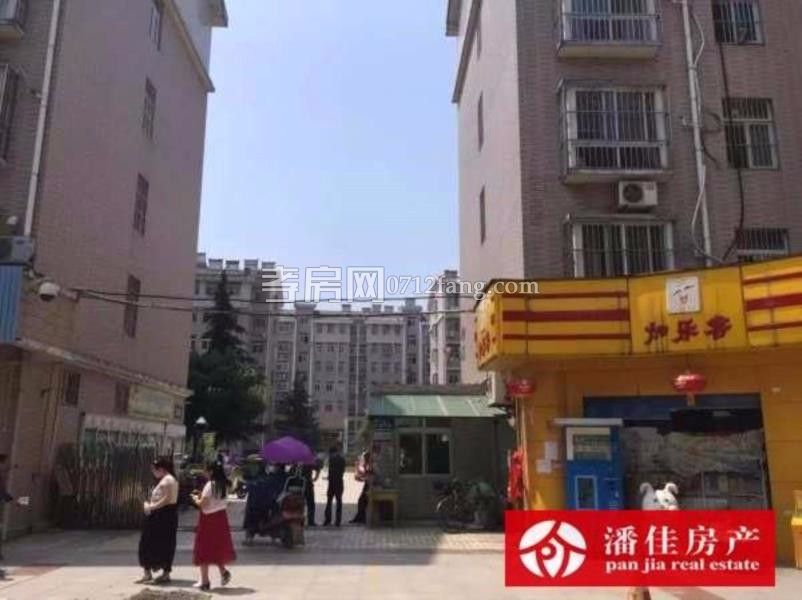 給小孩一個未來實小文昌 電信小區(qū)3室2廳1衛(wèi)101平