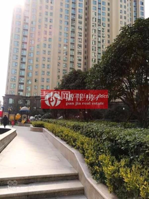 滿二體育館旁小康新村2室2廳1衛(wèi)109平精裝修拎包入住