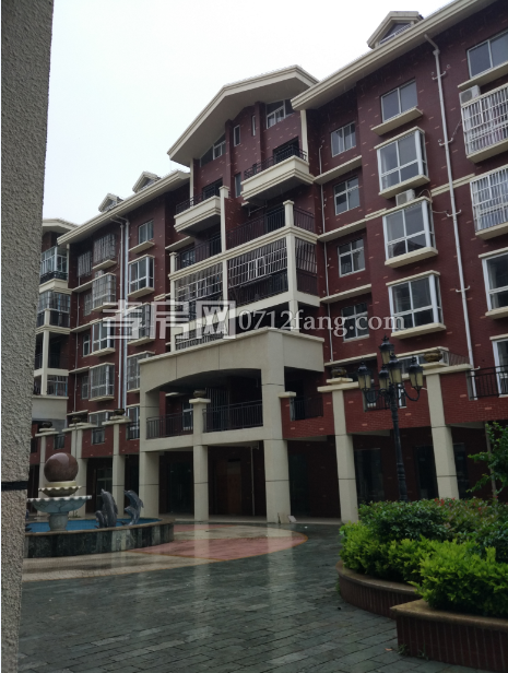 英倫風(fēng)情121平米，31.46萬。