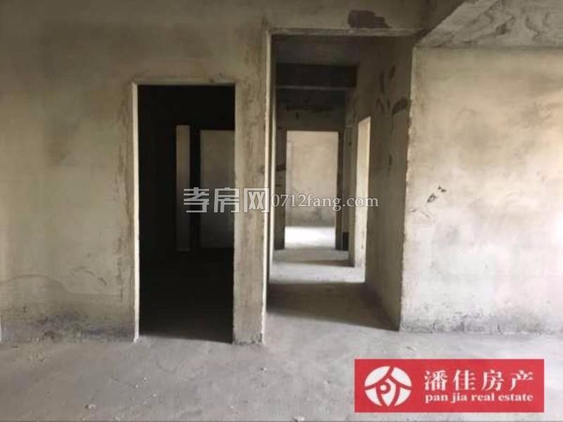 鼎觀世界3室2廳1衛(wèi)98平精裝修準(zhǔn)新房中間樓層