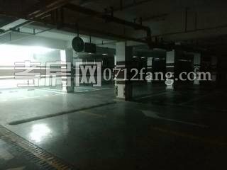 聚源小區(qū)電力4室2廳2衛(wèi)206平米