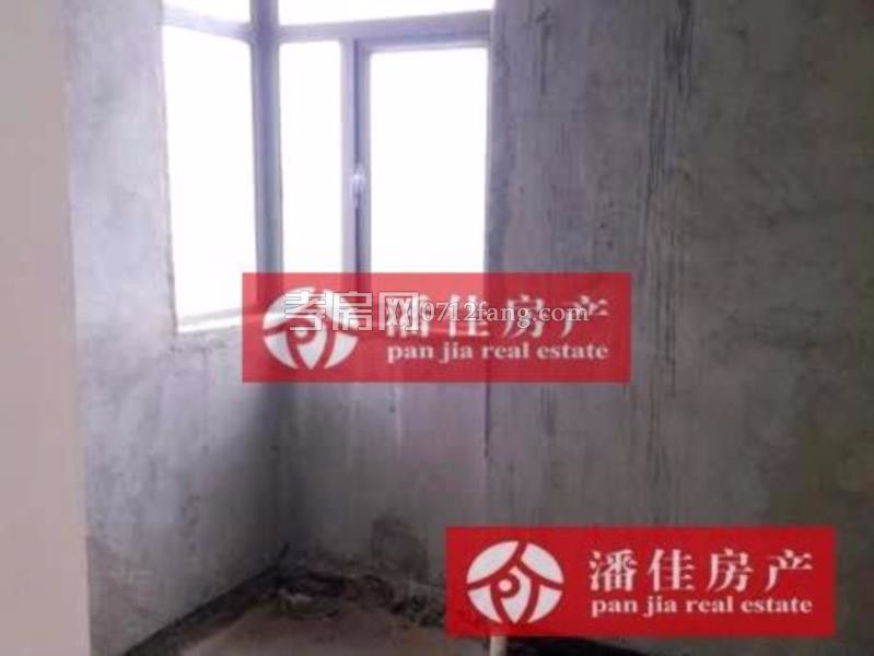 送入戶花園！中建國際一期中層114南北通透