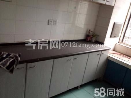 掛口小區(qū)大三房，精裝修，送全套家電，拎包入住