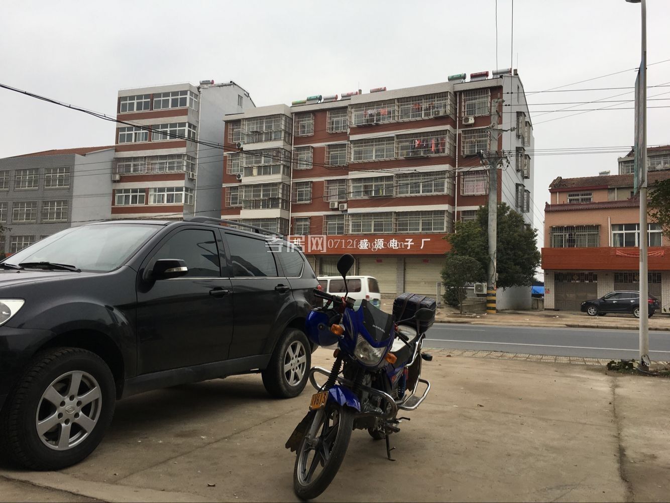 带宿舍带厨房中等写字楼式厂房