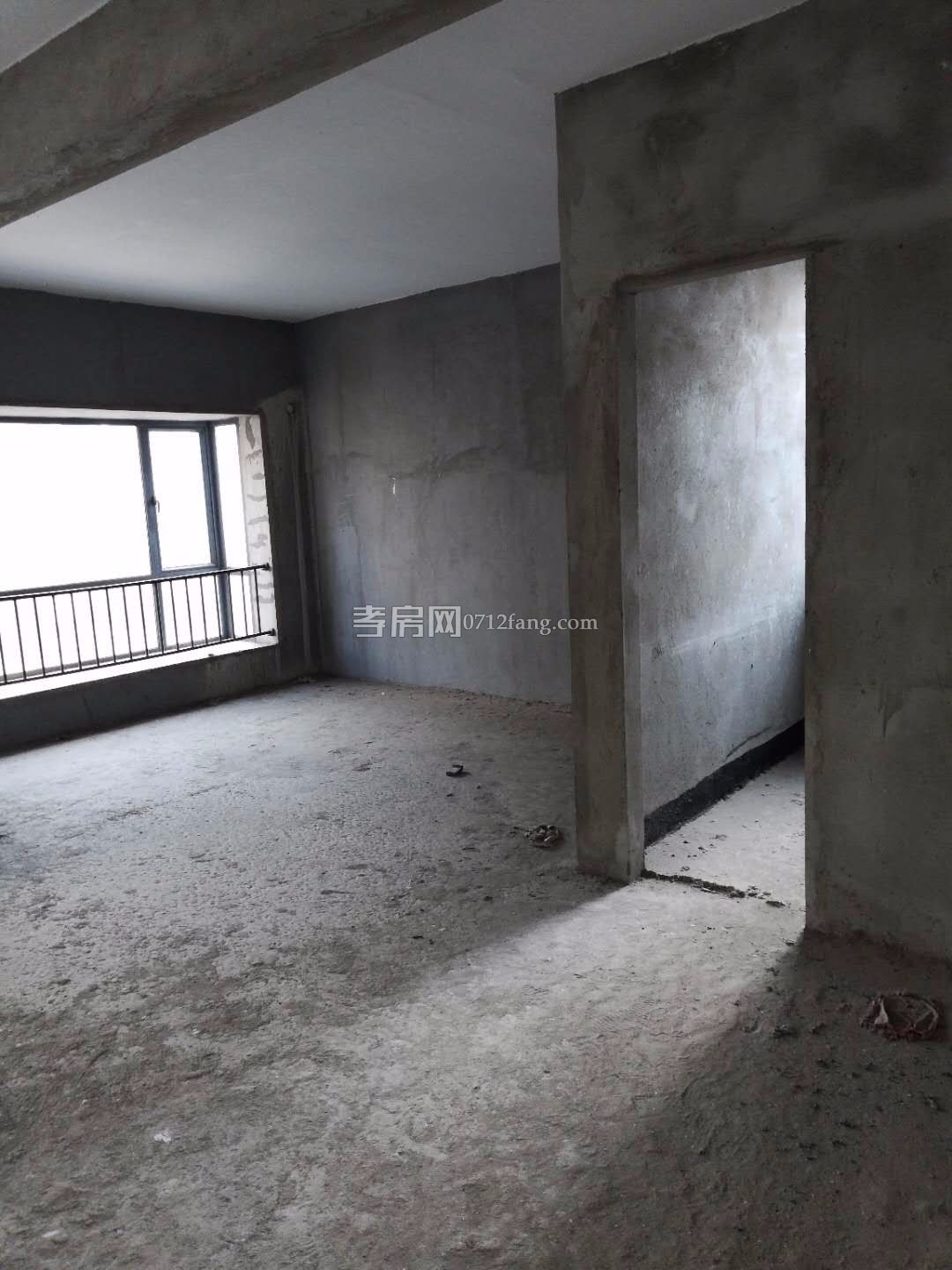 三面采光南北通透香港城一期4室2廳2衛(wèi)139送20平觀景房