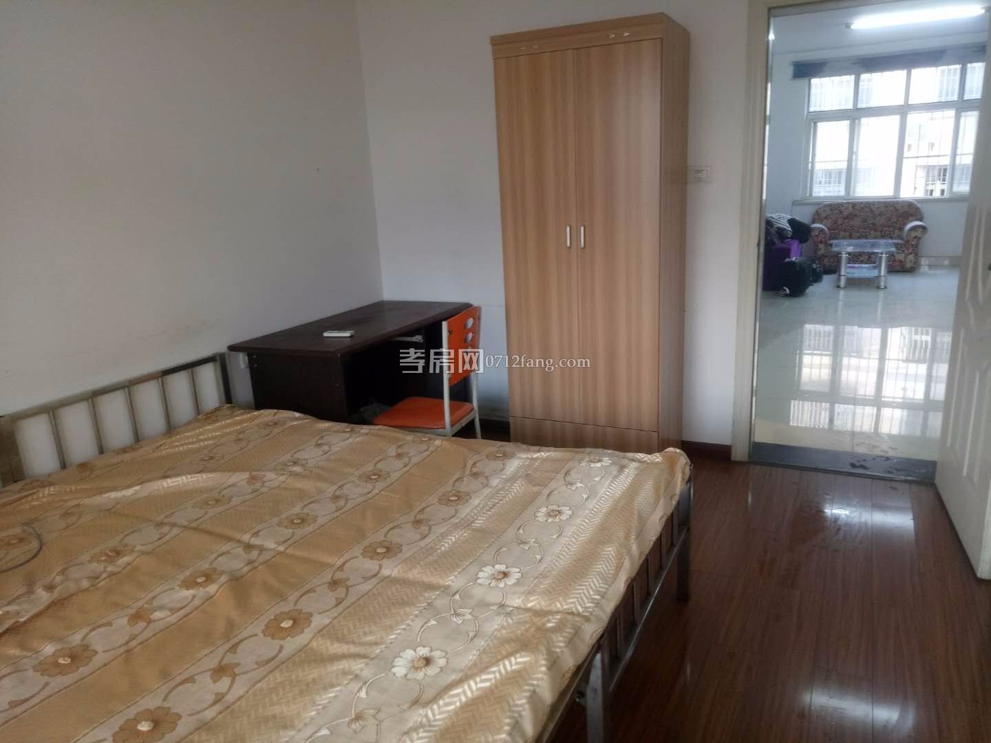 八一小區(qū)孝感火車站對(duì)面