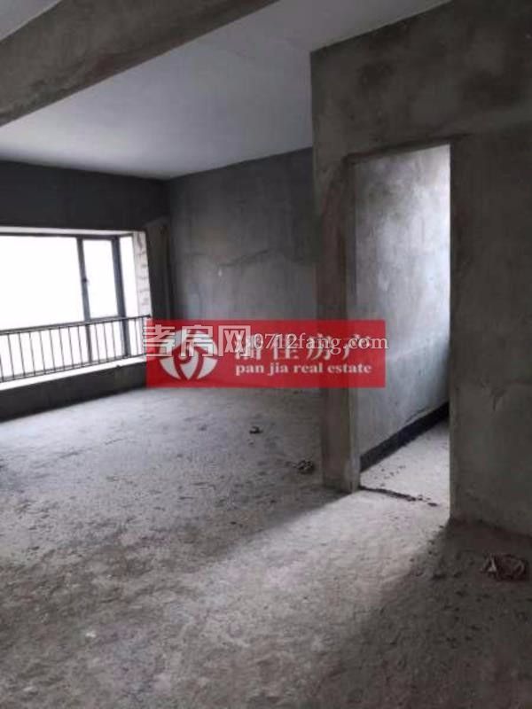 三面采光南北通透香港城一期4室2廳2衛(wèi)139送20平觀景房