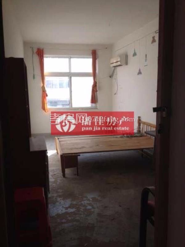 滿兩年北京二路玉泉 旁144.5平3樓