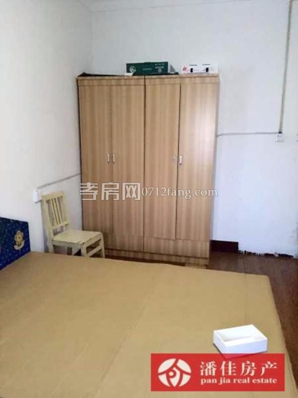 鼎觀世界3室2廳1衛(wèi)98平精裝修準(zhǔn)新房中間樓層