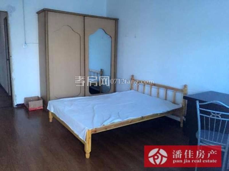 鼎觀世界3室2廳1衛(wèi)98平精裝修準(zhǔn)新房中間樓層