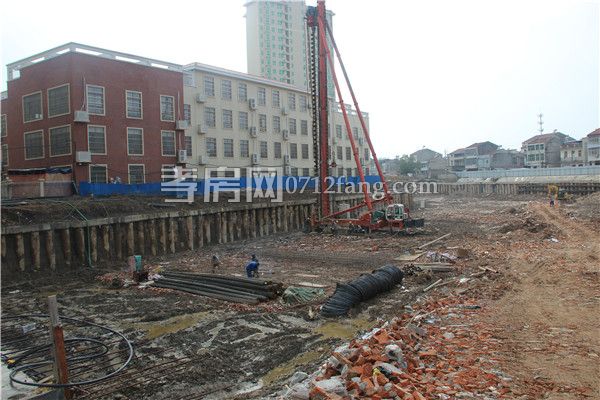 32 33在做地下室.jpg