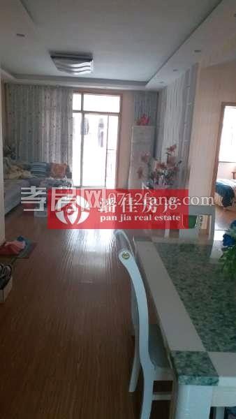 春潮花園精裝房2室2廳