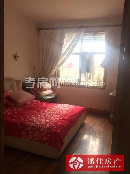 【潘佳房產(chǎn)推薦】【理絲小區(qū)98.21平米5/6樓三個大房南北通透】