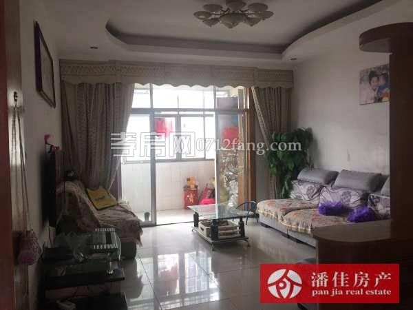 【潘佳房產(chǎn)推薦】【理絲小區(qū)98.21平米5/6樓三個大房南北通透】
