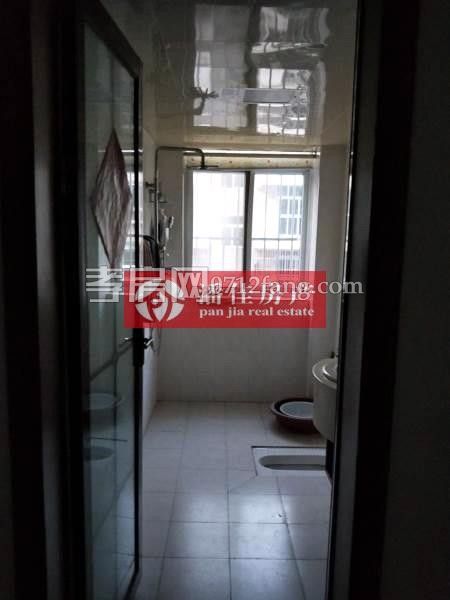 【潘佳房產(chǎn)推薦】【滿五 一水木清華114.53平新精裝未住人南北通透52萬】